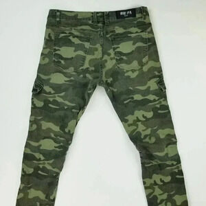 Biepa Paris 33X29 Men's Snap Pocket Jogger Style Logo Camo Denim Fashion Jeans